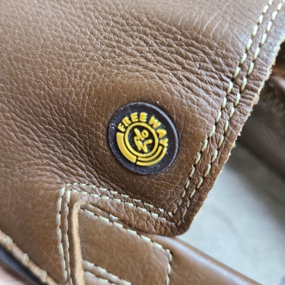 NWOB Freeway Logan 3 handcrafted leather size 8.5 flats shoes - Picture 6 of 10